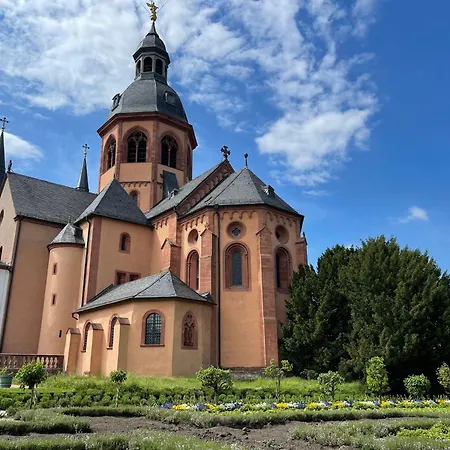 Skylineblick Doppelzimmer *